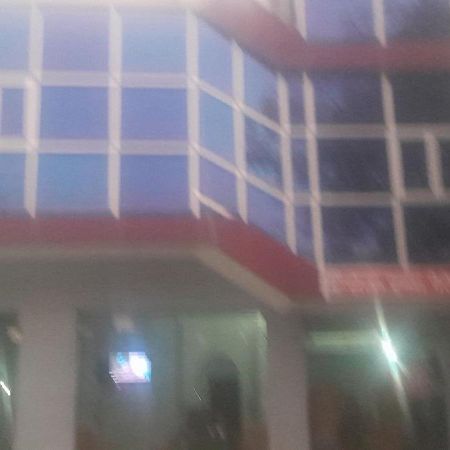 Krishna Hotel Agra  Zewnętrze zdjęcie